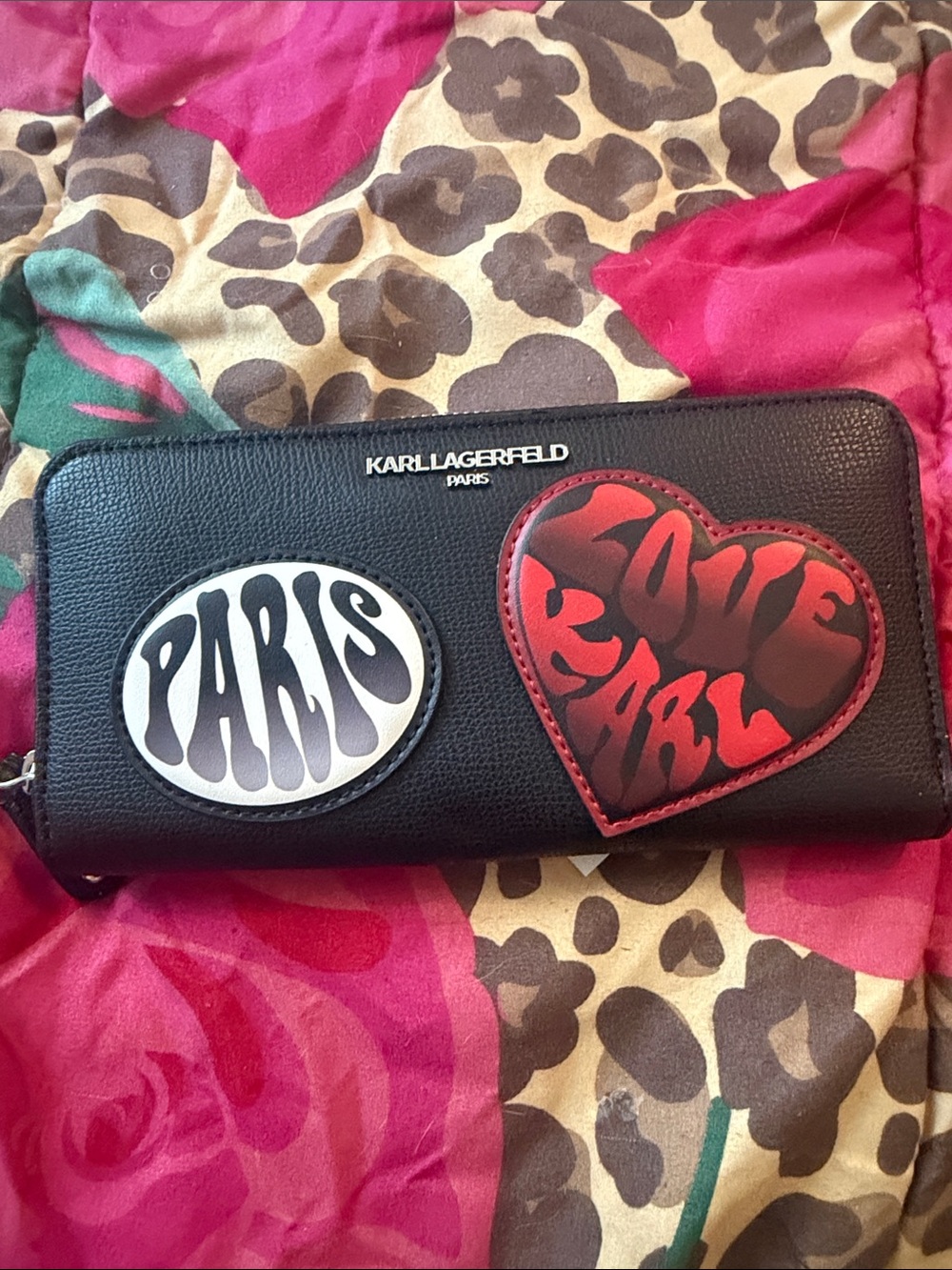 Karl Lagerfeld Black Card Holder with Red Heart and White Paris Patch